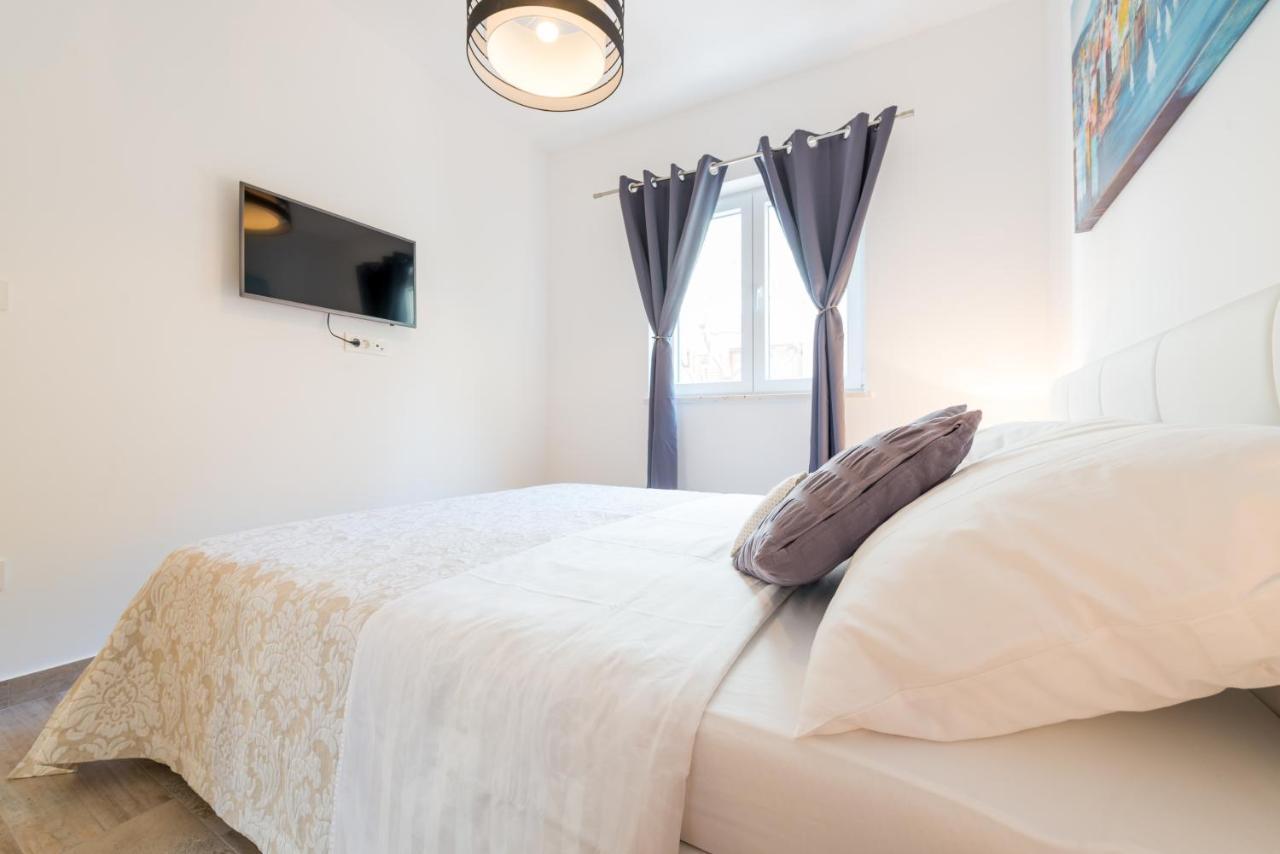 Apartments Helen دوبروفينك المظهر الخارجي الصورة