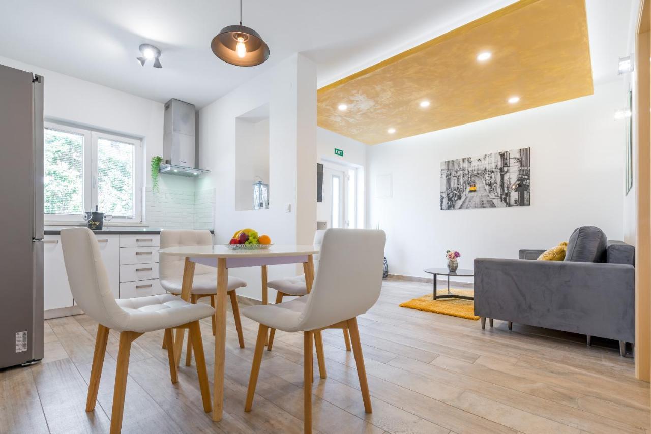 Apartments Helen دوبروفينك المظهر الخارجي الصورة