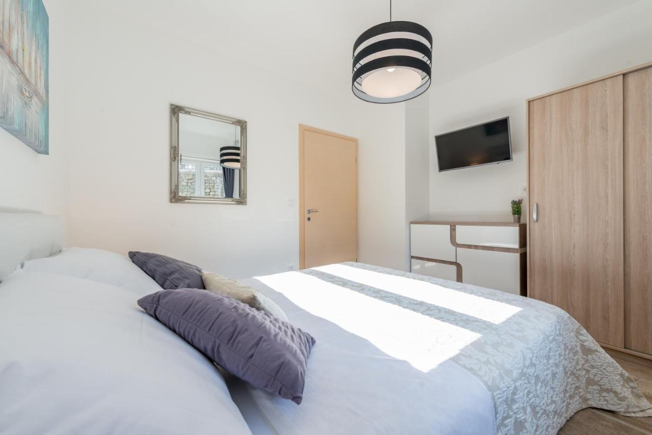 Apartments Helen دوبروفينك المظهر الخارجي الصورة