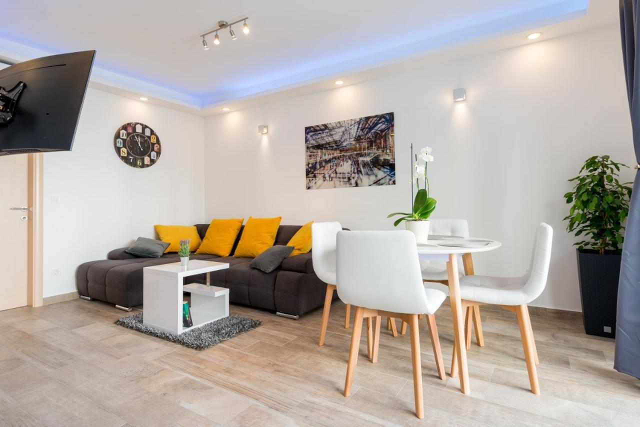 Apartments Helen دوبروفينك المظهر الخارجي الصورة
