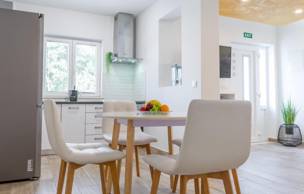 Apartments Helen دوبروفينك المظهر الخارجي الصورة